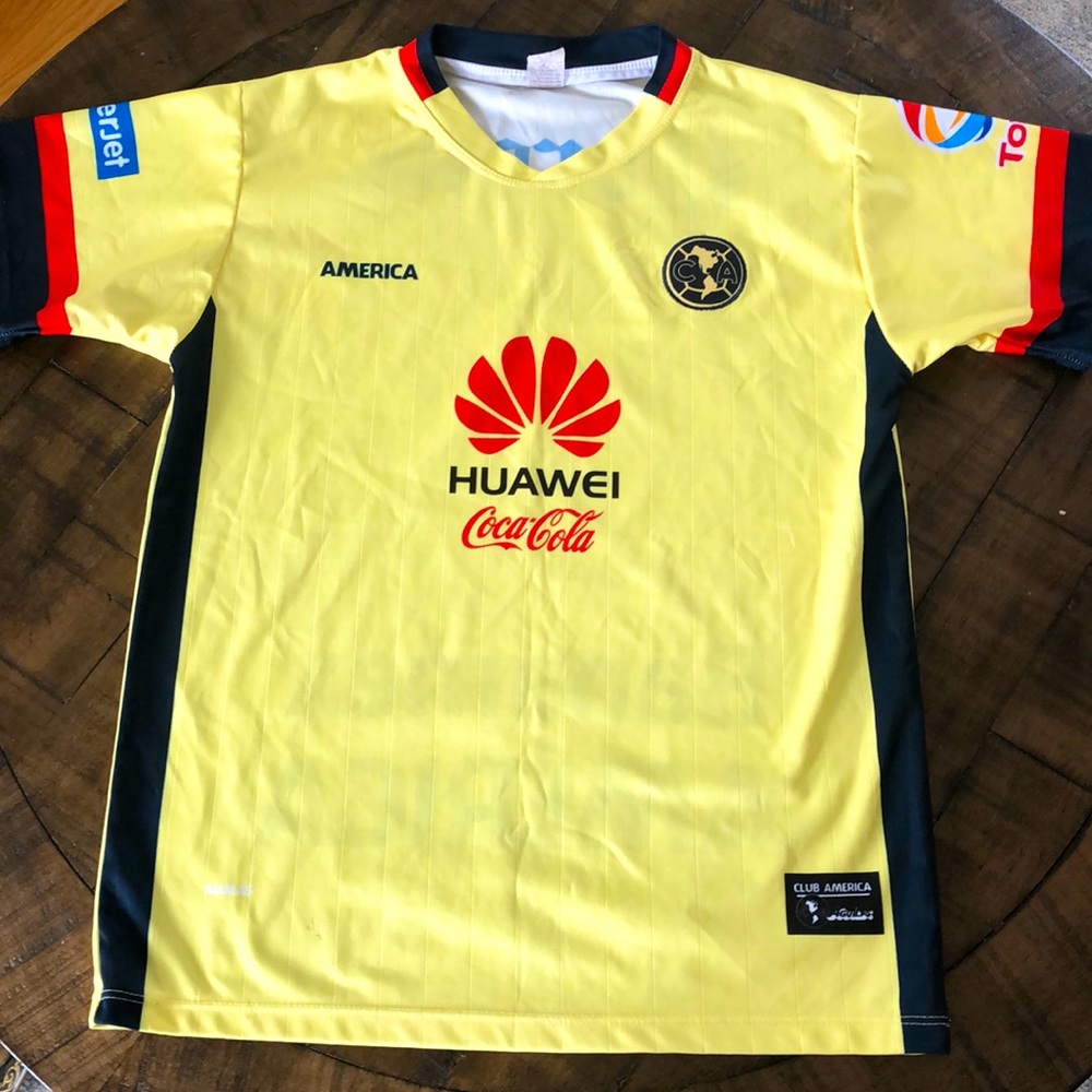 Club America 2015-2016 Home Jersey